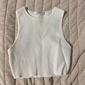 Aritzia sculpt top